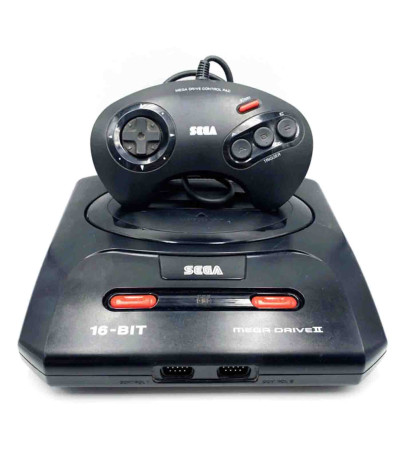 Console Sega Megadrive II avec manette