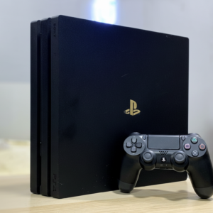 Console PlayStation 4 Pro 500 Go Flashée - Occasion